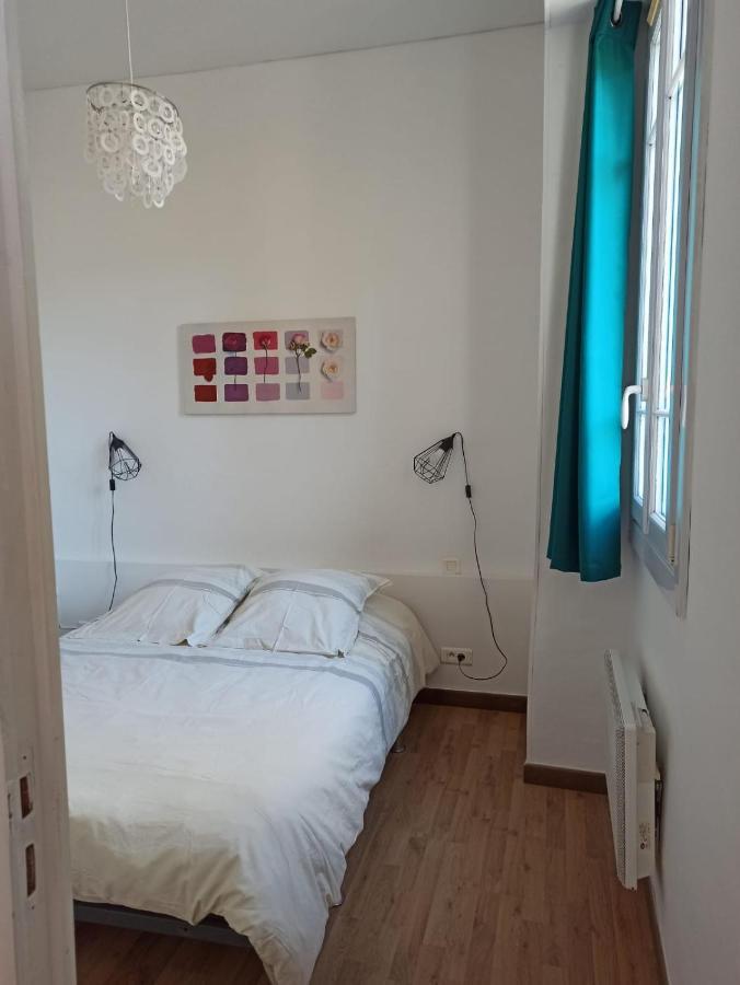 Appartement Charmant 2 pièces, à deux pas du centre à Menton Extérieur photo