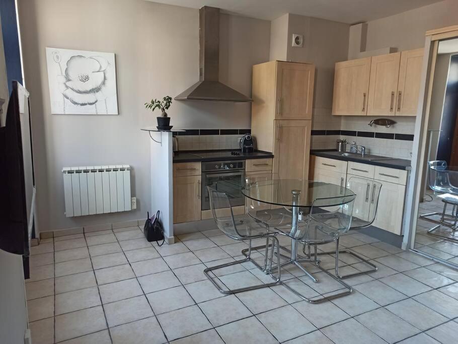 Appartement Charmant 2 pièces, à deux pas du centre à Menton Extérieur photo