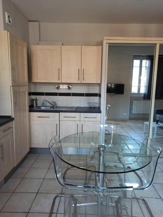 Appartement Charmant 2 pièces, à deux pas du centre à Menton Extérieur photo